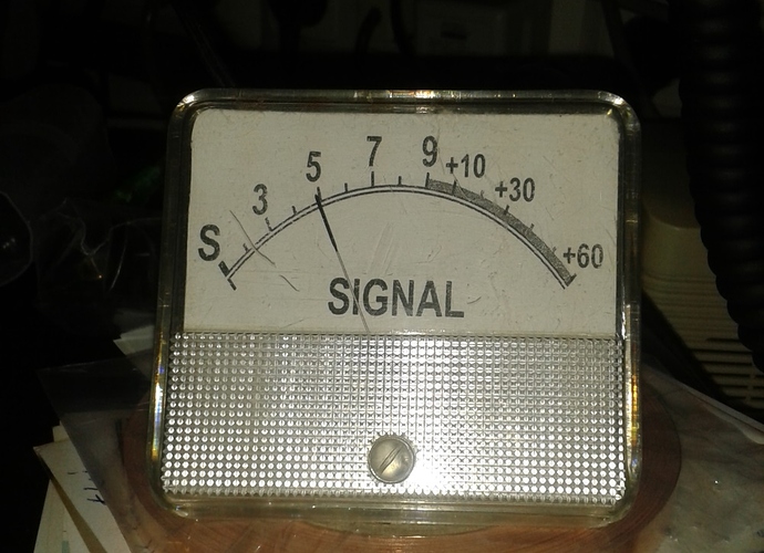 Preamp päällä.jpg