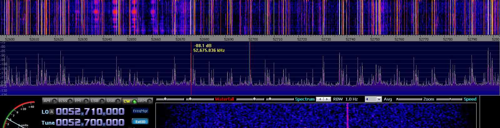 2014-07-04 52.700 MHz +- 100 kHz - Strong Es - 4-el dipole array with ends to St P - (c) OH7HJ.JPG