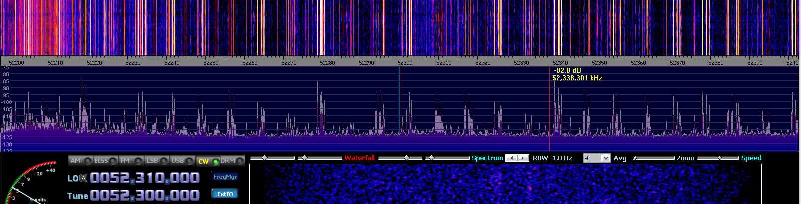 2014-07-04 52.300 MHz +- 100 kHz - Strong Es - 4-el dipole array with ends to St P - (c) OH7HJ.JPG